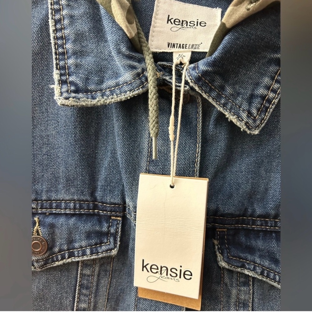 NWOT Kensie Vintage Luxe Hooded Jean Jacket - Picture 2 of 8